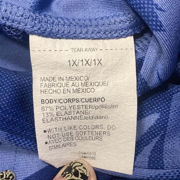 Under Armour blue workout leggings. 1X. Side pocket - Picture 4 of 5